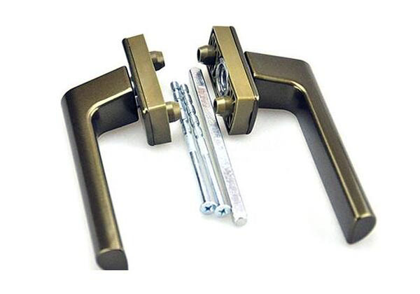 铝合金门窗执手锁安装方法，简单几步搞定！