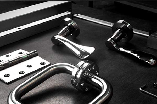 门窗五金保养用什么好